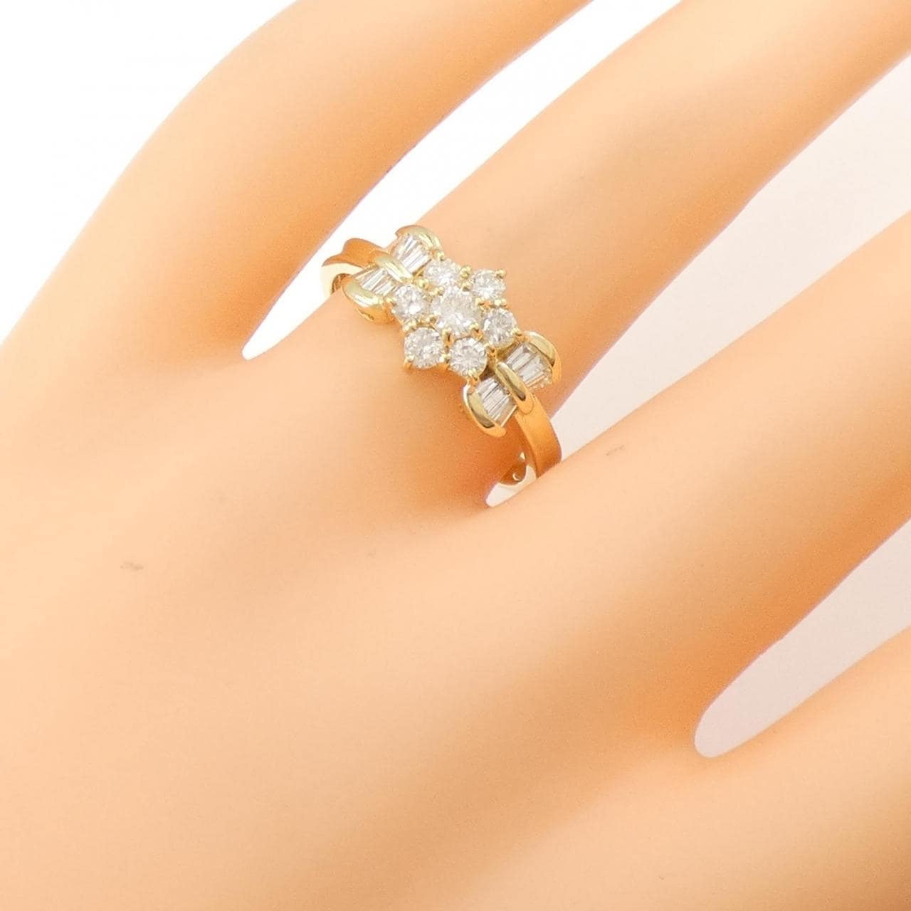 K18YG フラワー ダイヤモンド リング 0.70CT