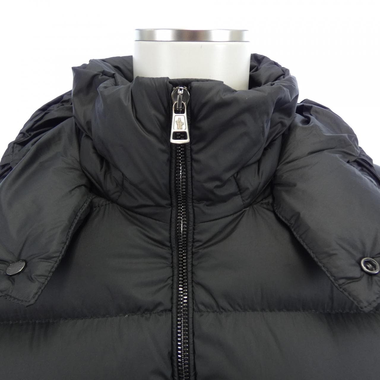 モンクレール MONCLER MONTGENEVRE ダウンジャケット