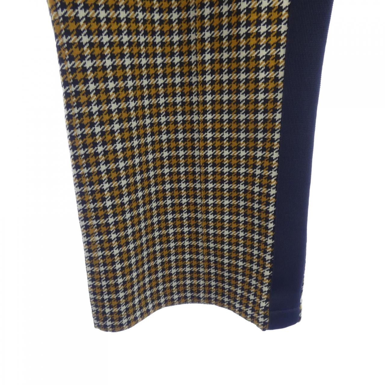 マルニ MARNI PAJE0278L1 パンツ