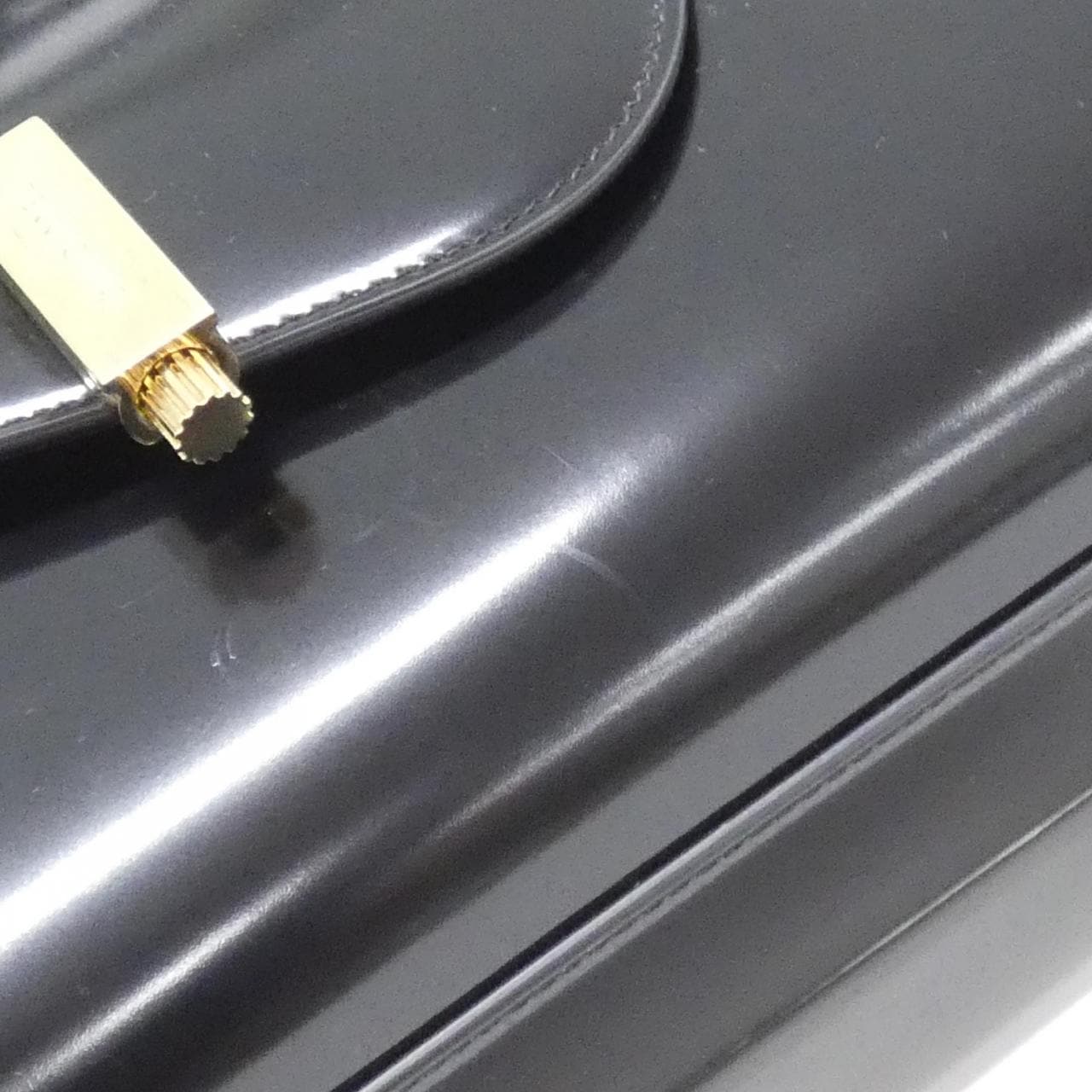 サルヴァトーレフェラガモ 21 8341 バッグ