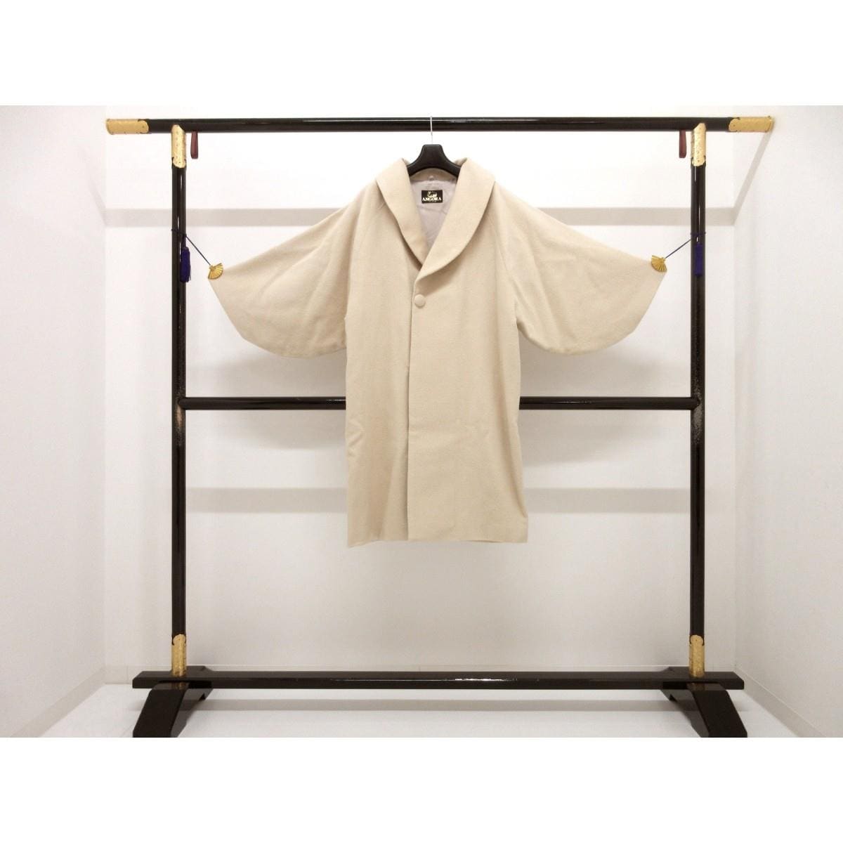 【新品】お洒落コート　アンゴラ混コート　ヘチマ衿