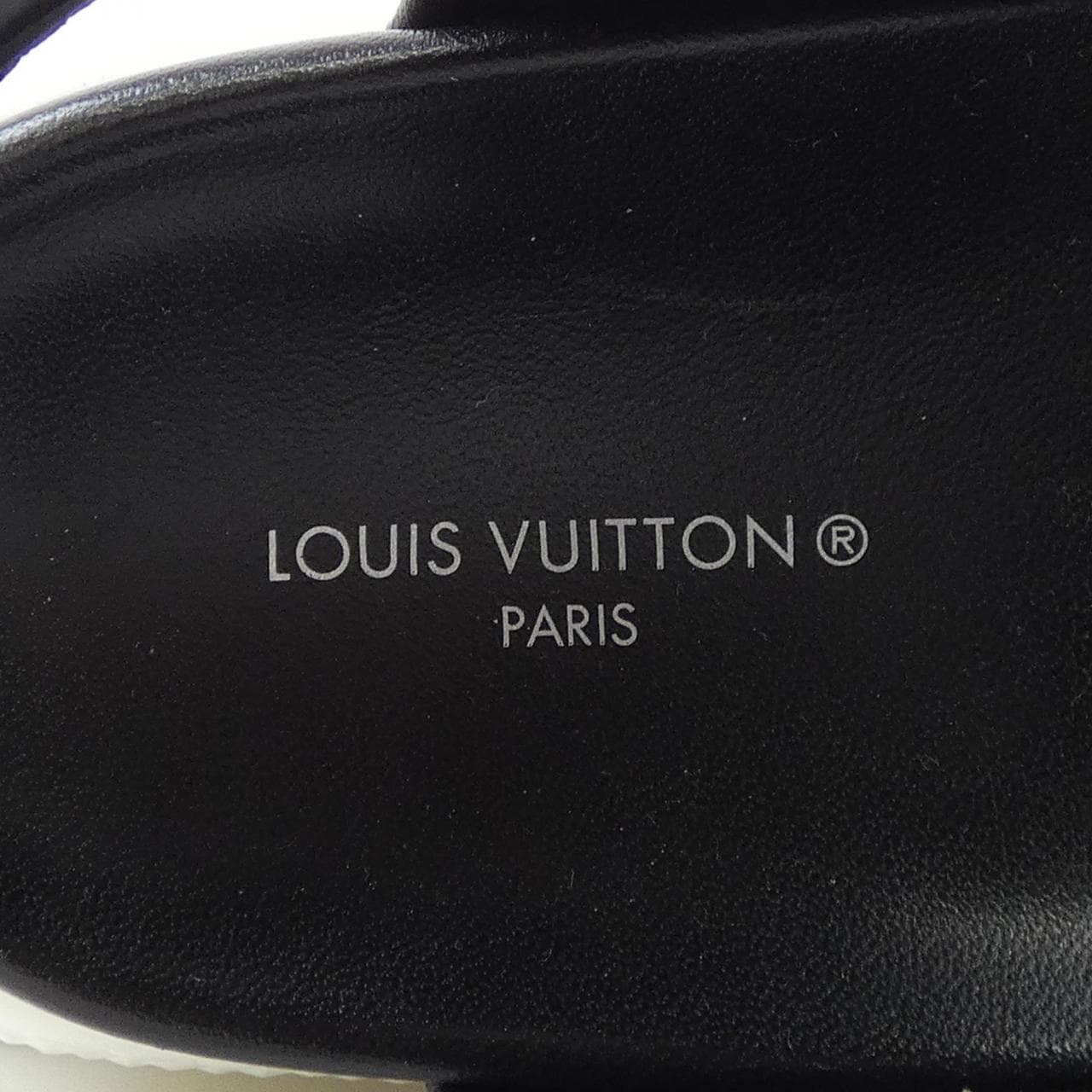 ルイヴィトン LOUIS VUITTON ポルカドット LVアークライトライン サンダル