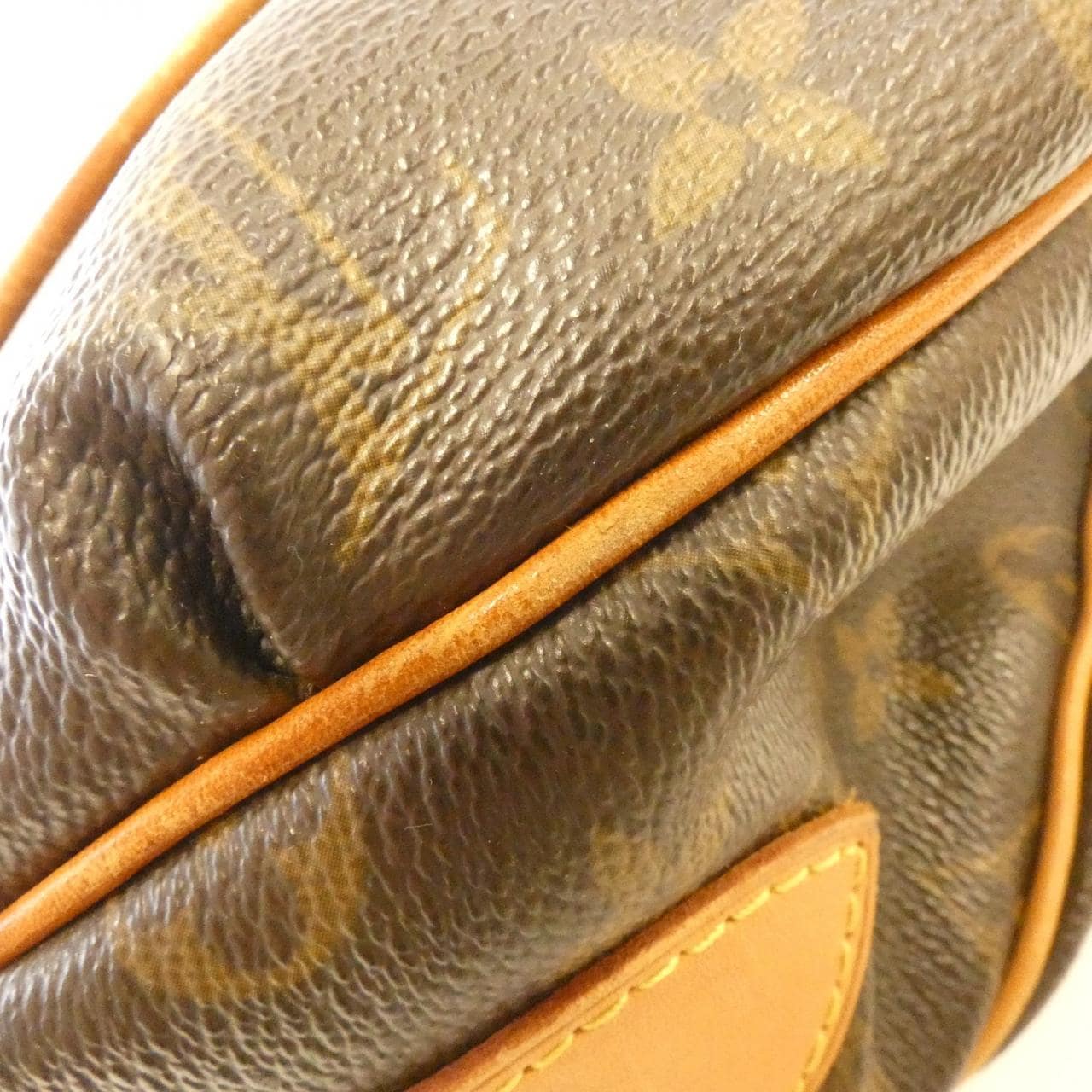 ルイヴィトン モノグラム トゥラム GM M40075 ショルダーバッグ