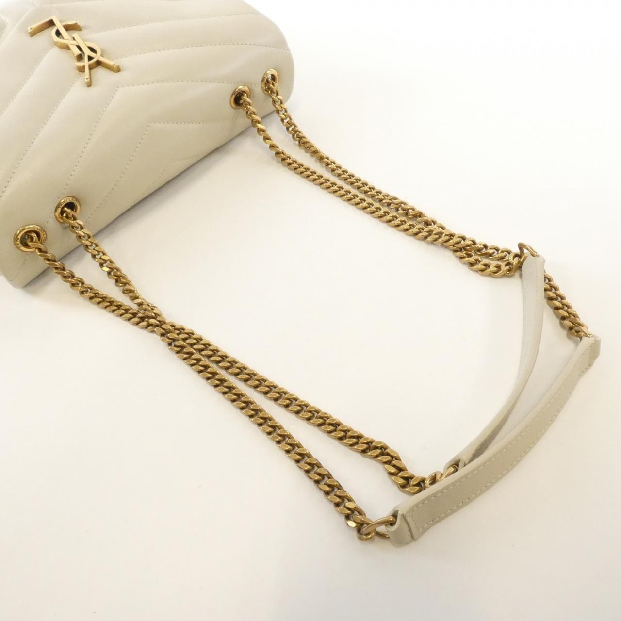 サンローラン ルル 494699 DV727 ショルダーバッグ