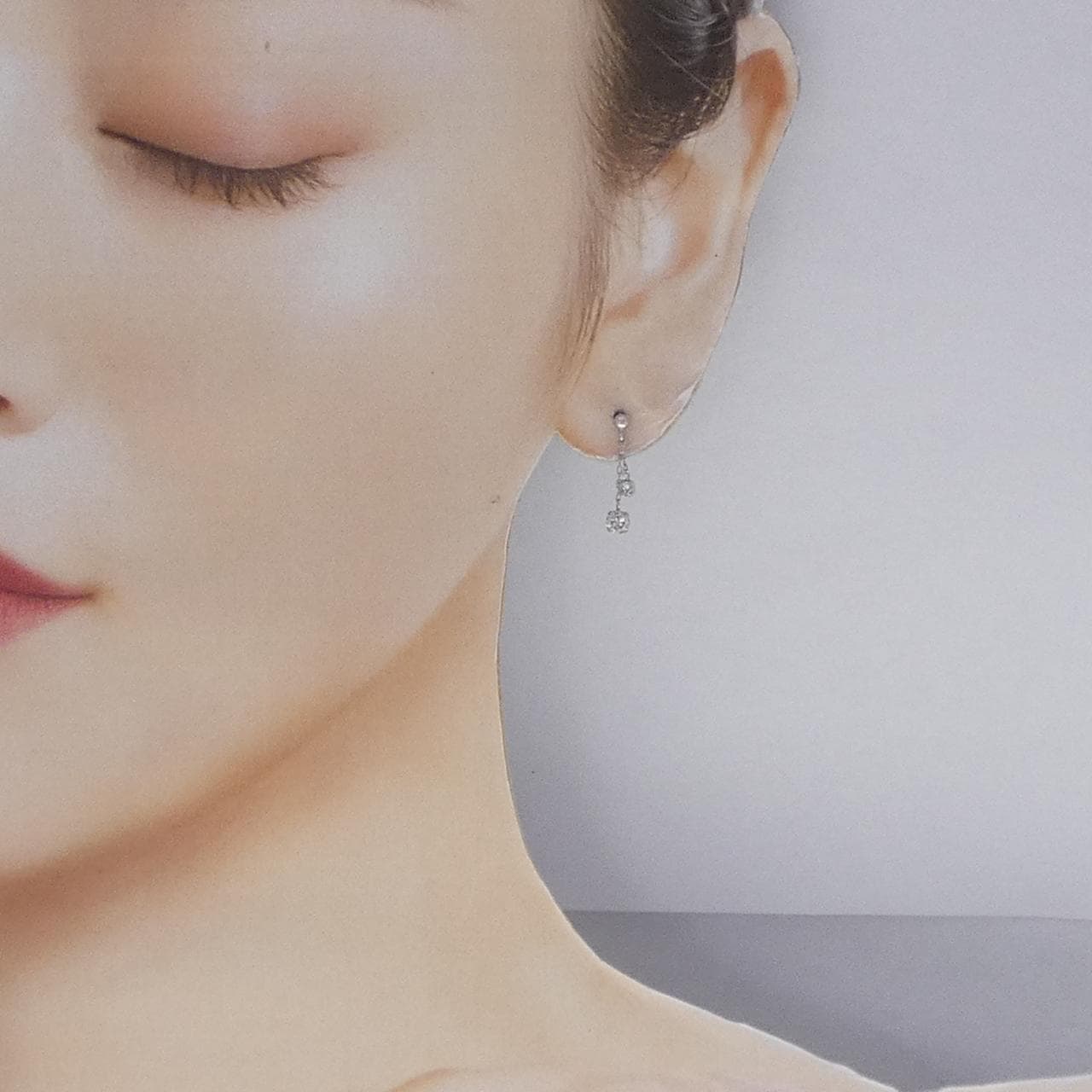 【新品】K18WG ダイヤモンド ピアス 0.50CT