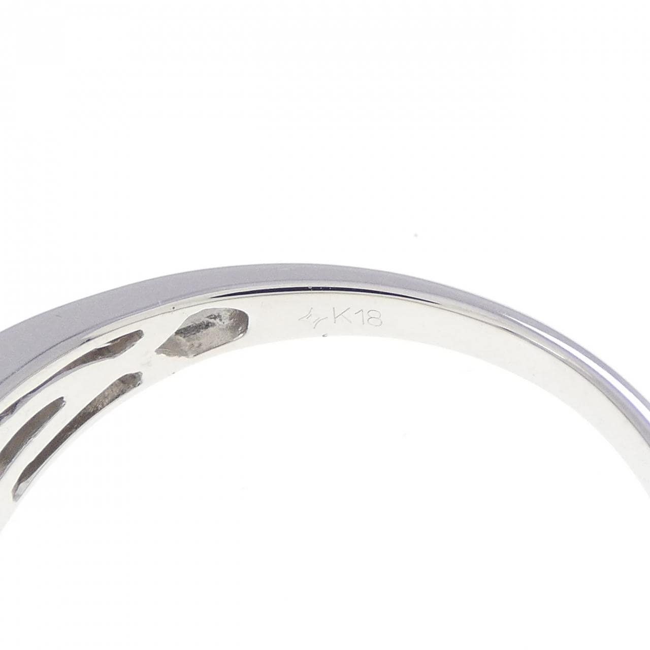 ジーエスティービー ダイヤモンド リング