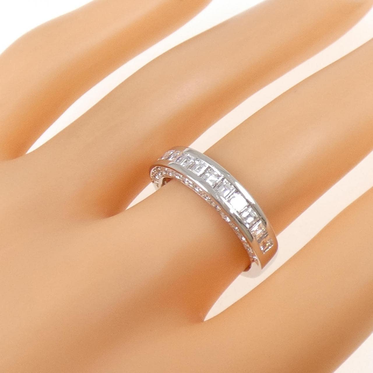 PT900 ダイヤモンド リング 0.88CT