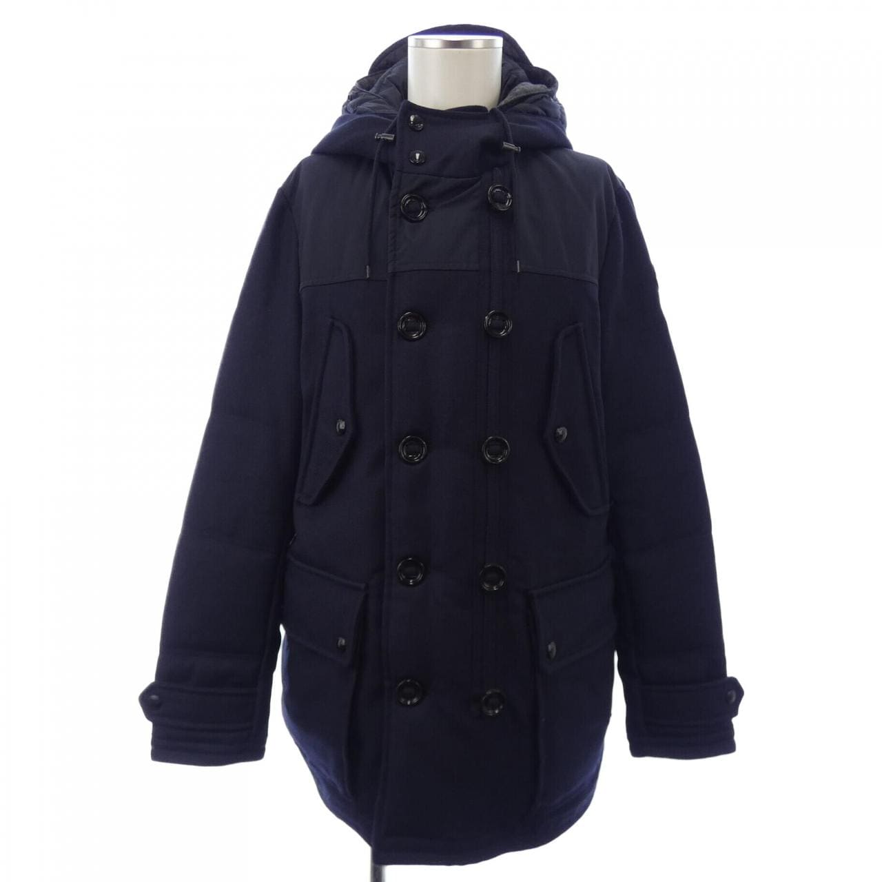 モンクレール MONCLER ダウンジャケット