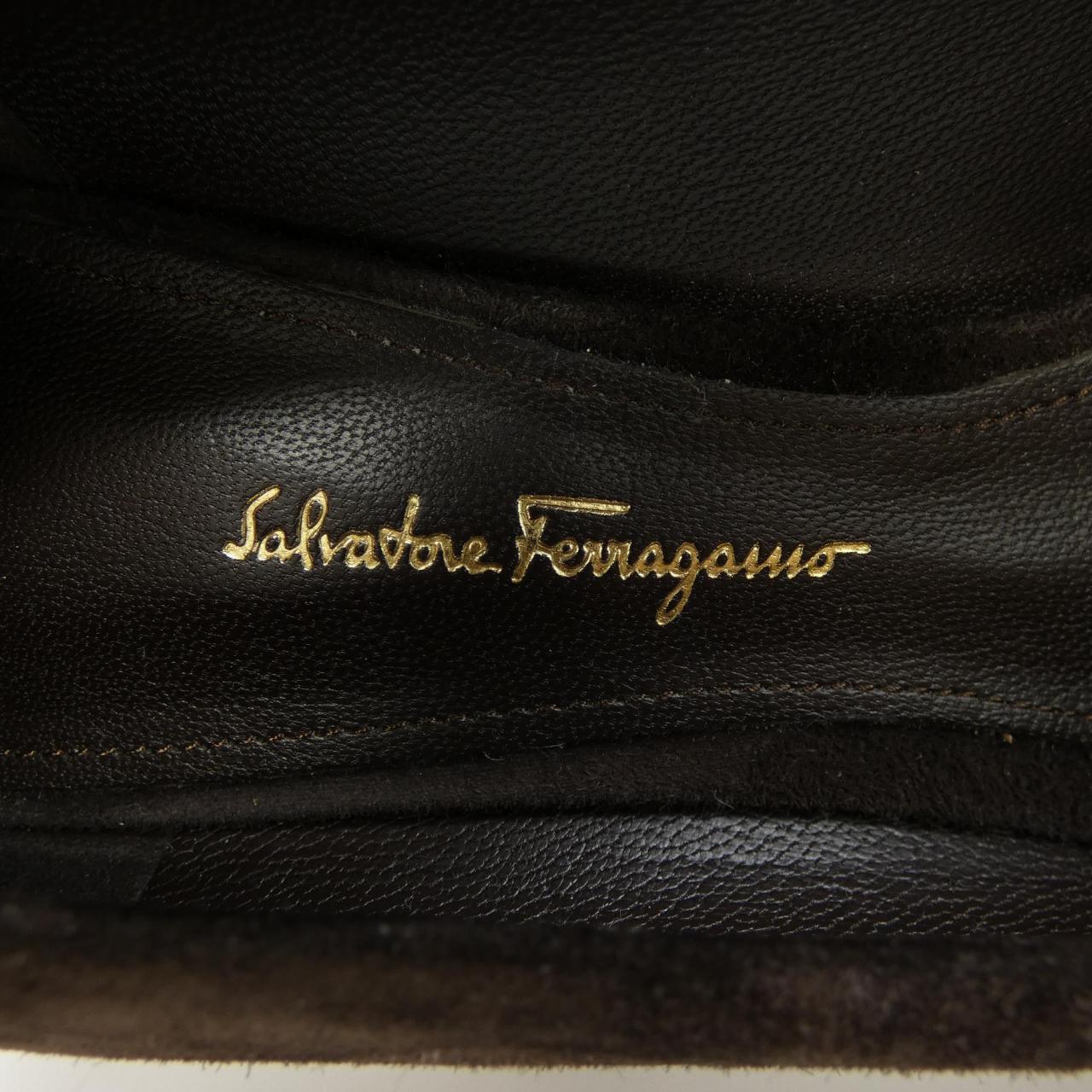 サルヴァトーレフェラガモ SALVATORE FERRAGAMO パンプス