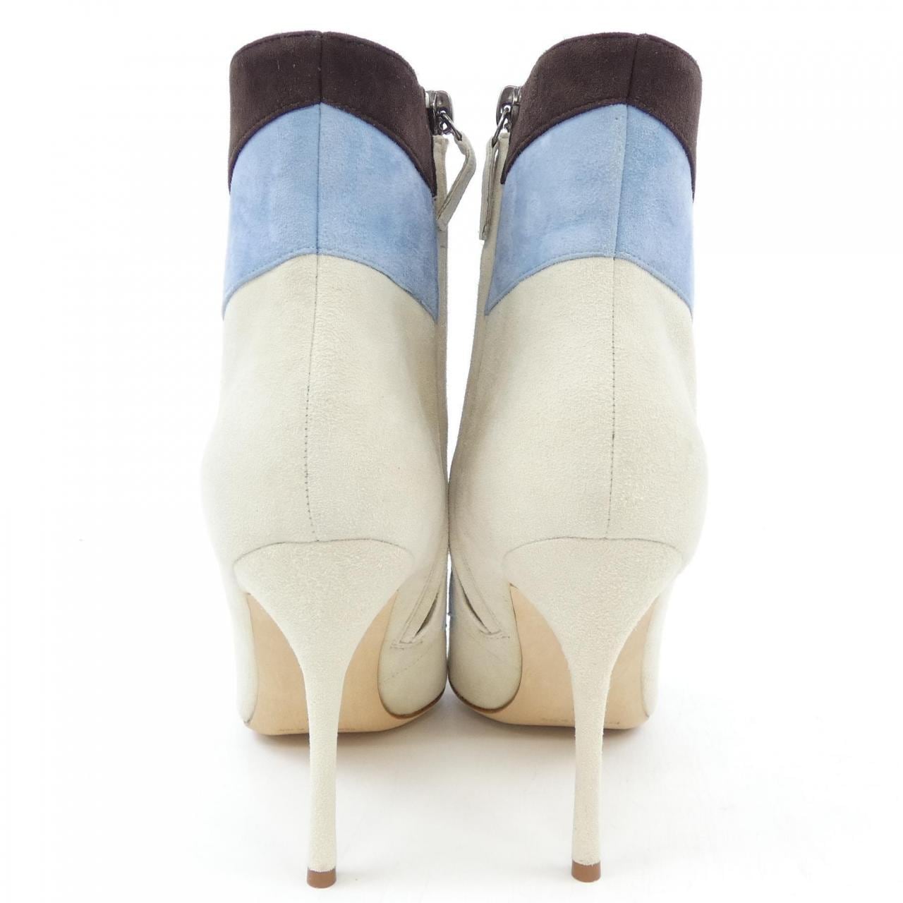マノロブラニク MANOLO BLAHNIK ブーツ