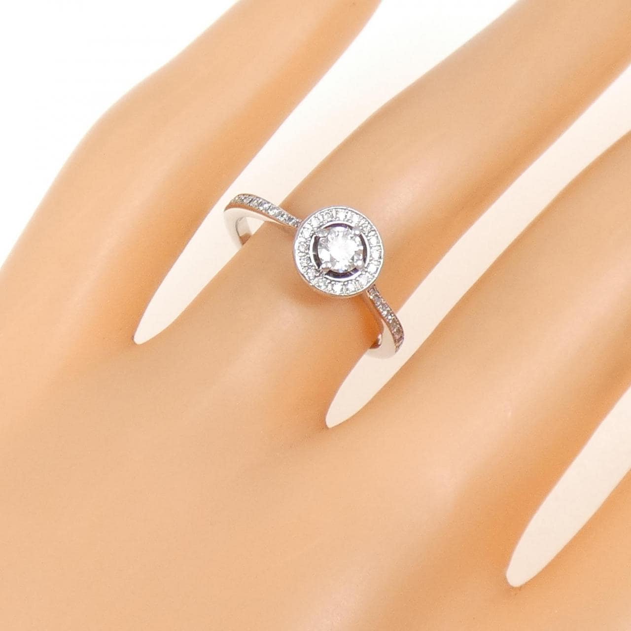 PT900 ダイヤモンド リング 0.18CT