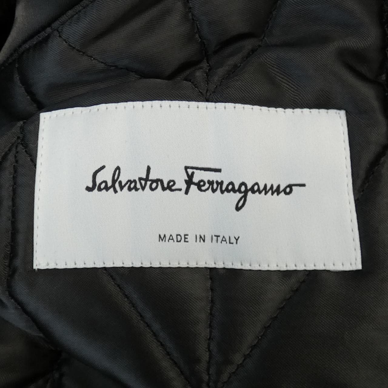 サルヴァトーレフェラガモ SALVATORE FERRAGAMO ブルゾン