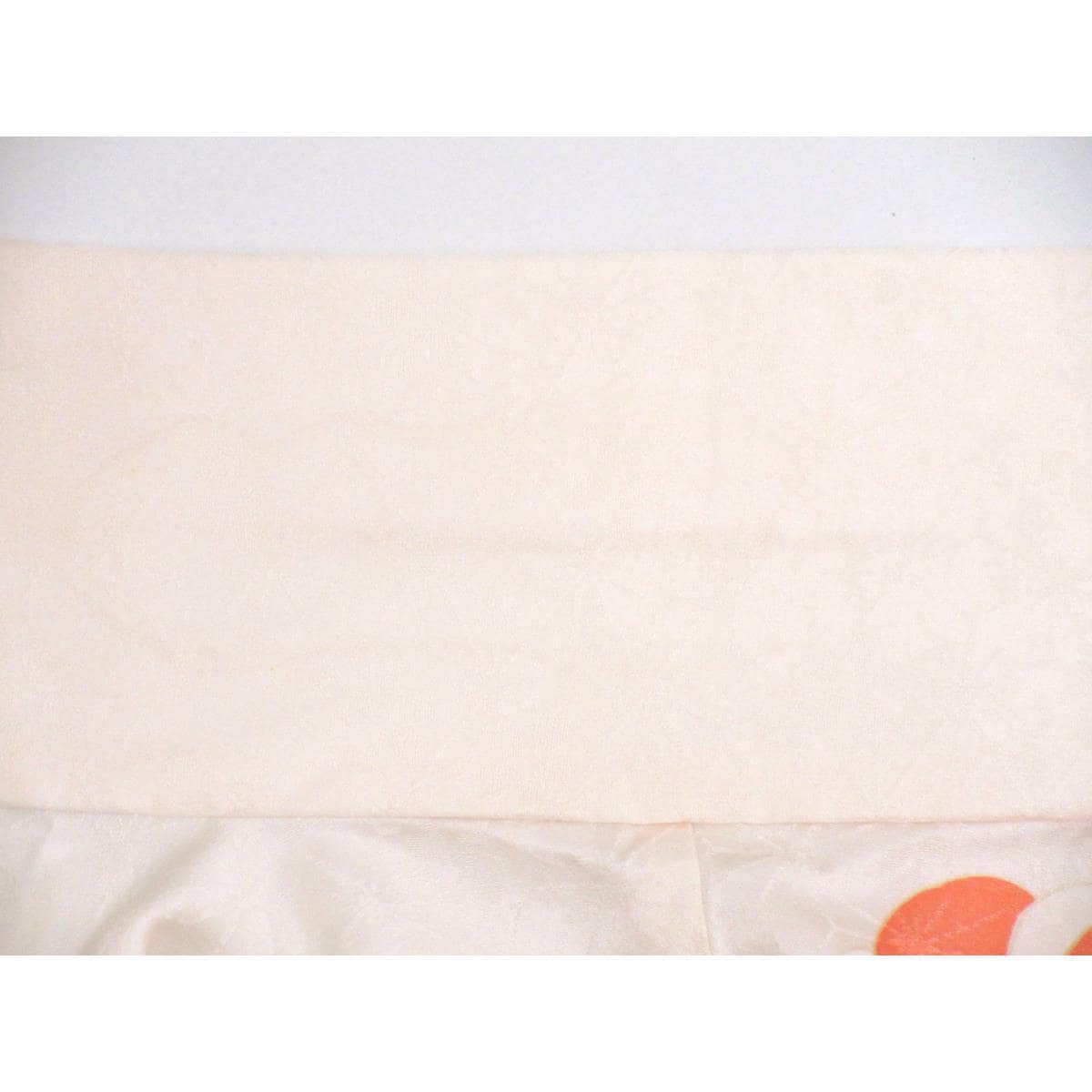 振袖　友禅金彩加工　刺繍入り