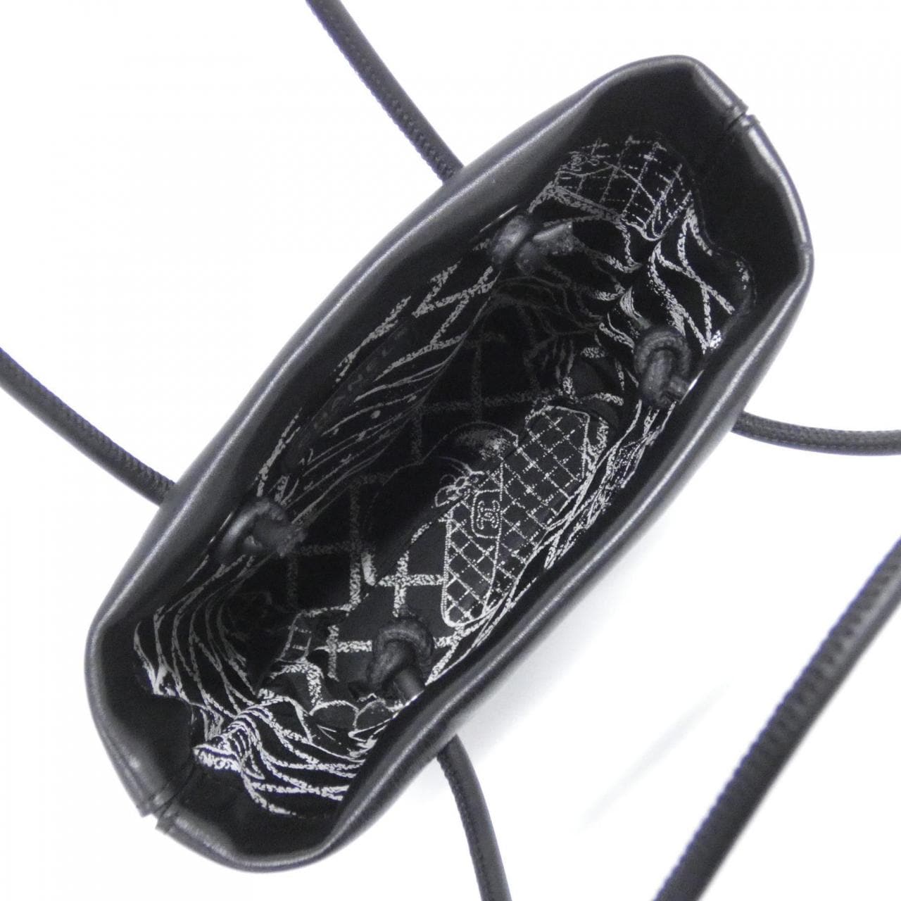 シャネル エッセンシャル ライン 46880 バッグ