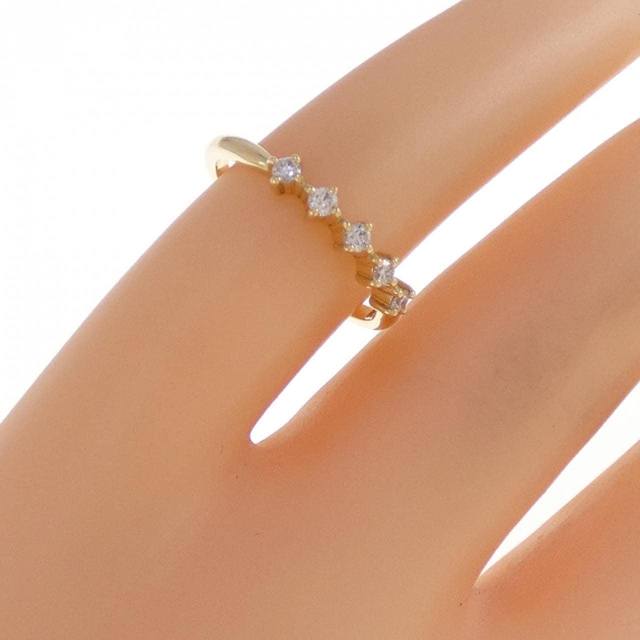 AHKAH Eternal 半尾戒 0.09CT
