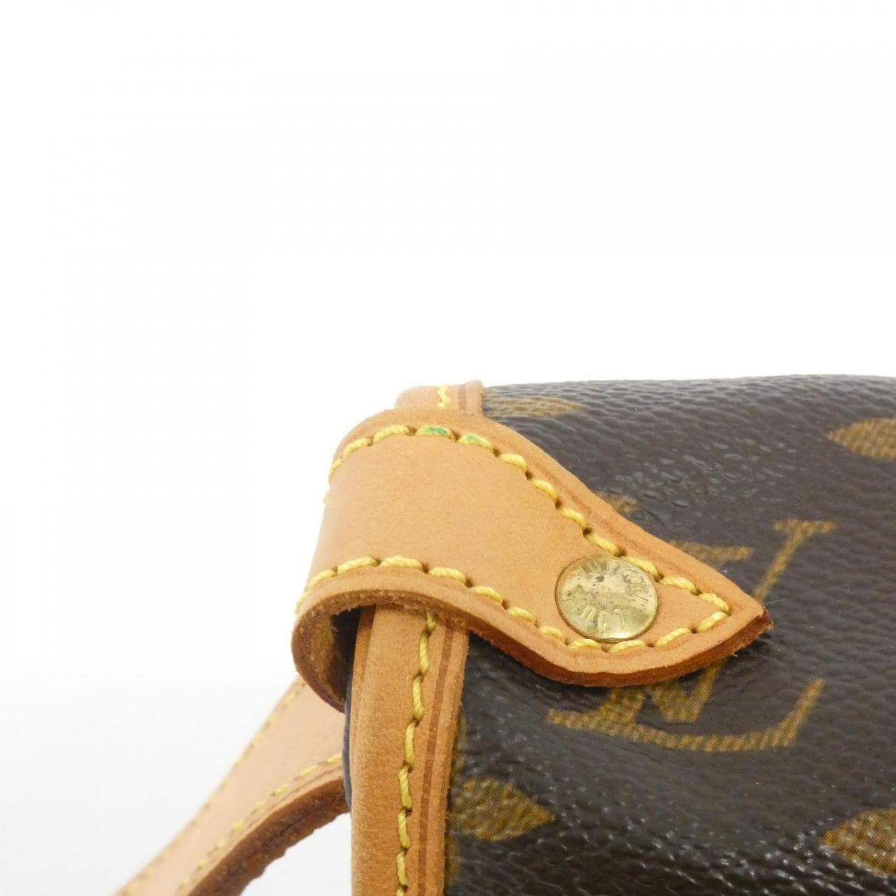 LOUIS VUITTON Monogram Saumur 30cm M42256 Shoulder Bag