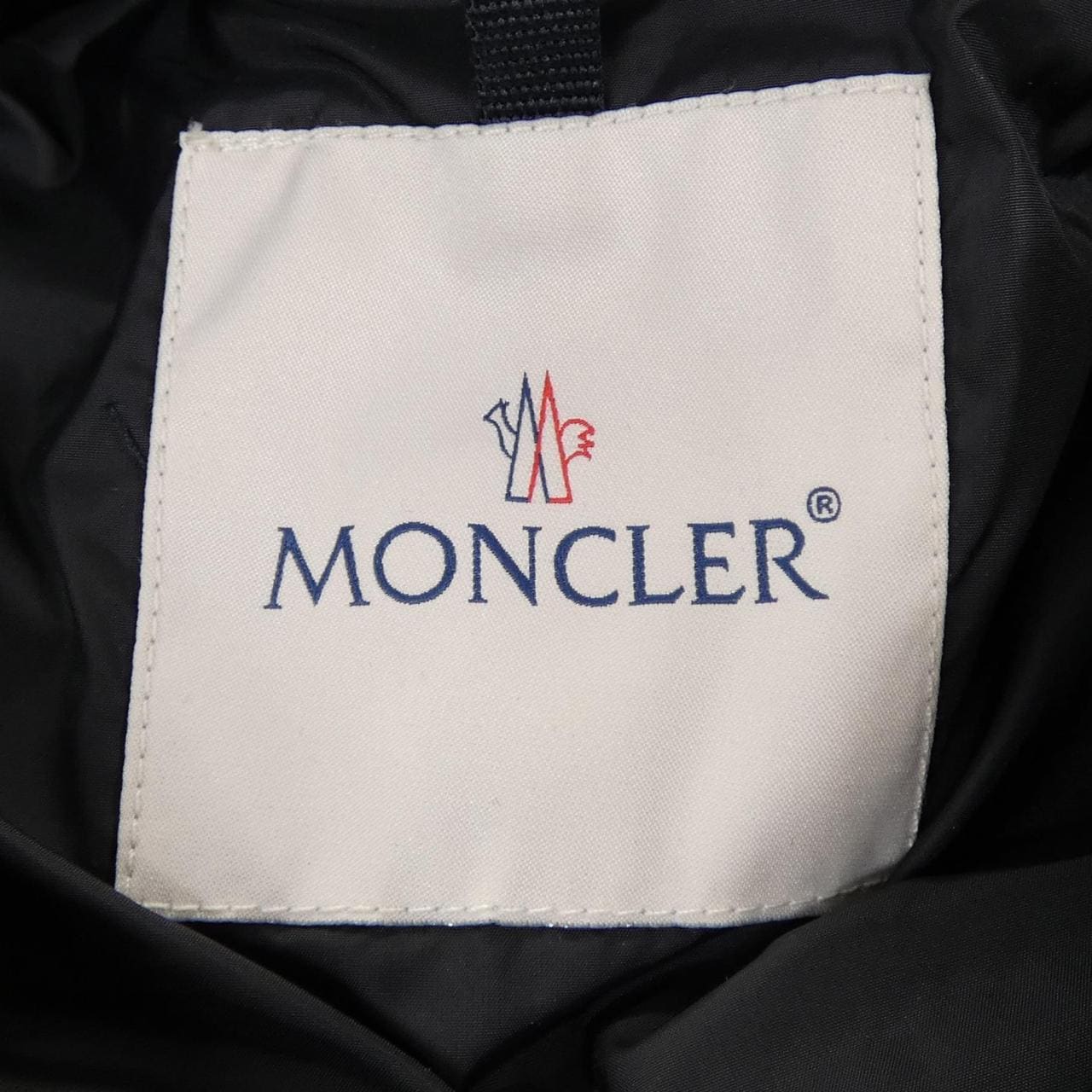 モンクレール MONCLER TINUVIEL ダウンコート