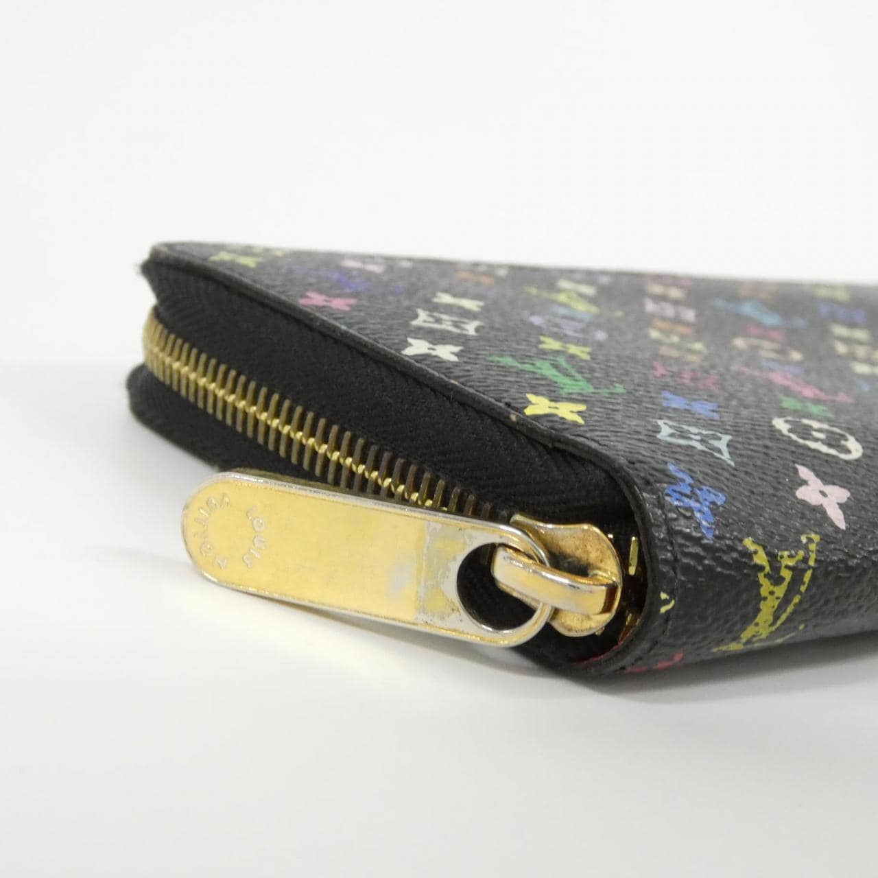 ルイヴィトン マルチカラー ジッピー ウォレット M60243 財布