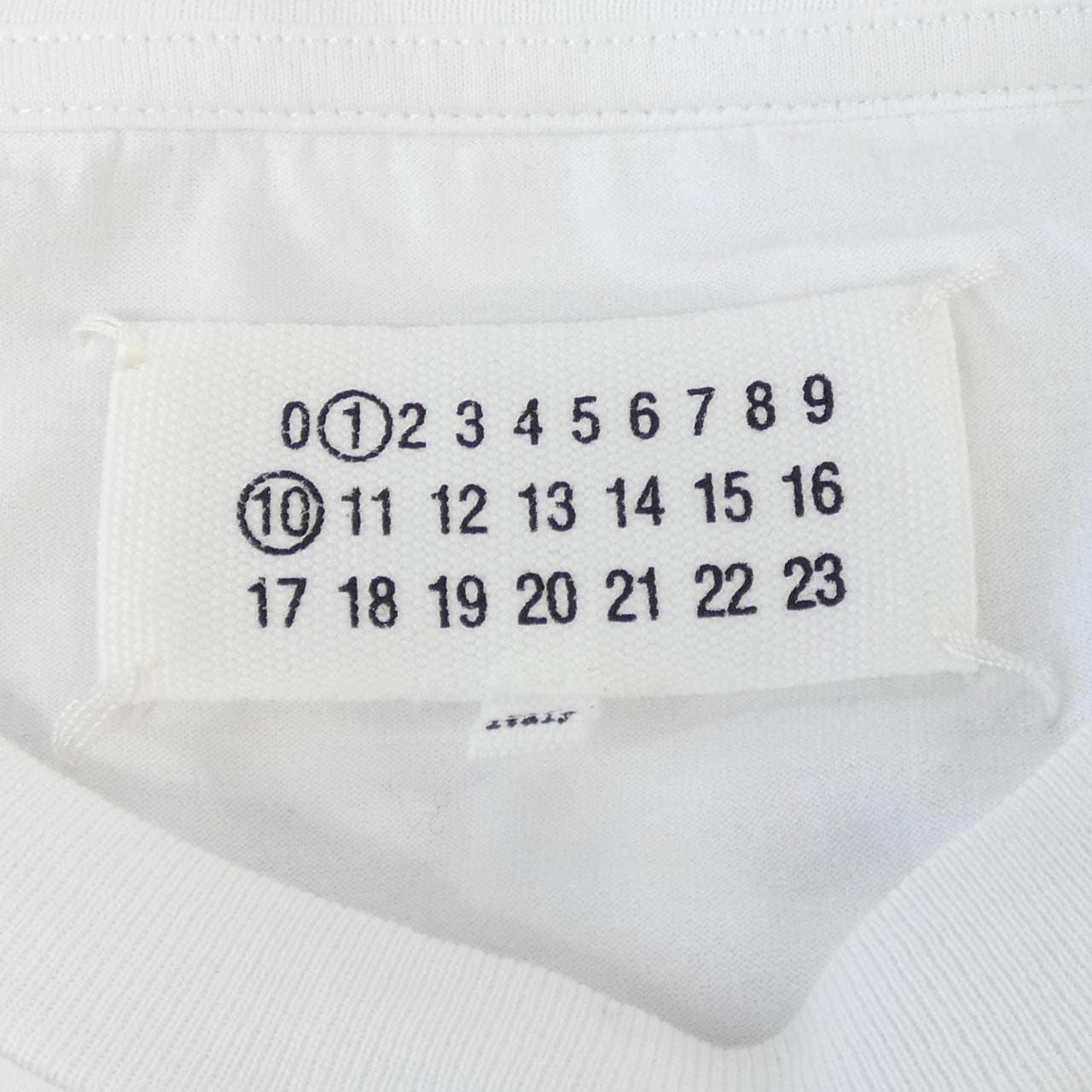 メゾンマルジェラ Maison Margiela S51GC0516 Tシャツ