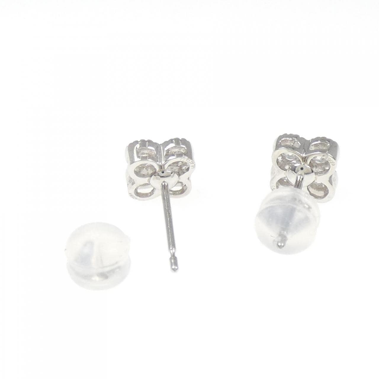 [BRAND NEW] PT Flower Diamond Earrings 0.500CT