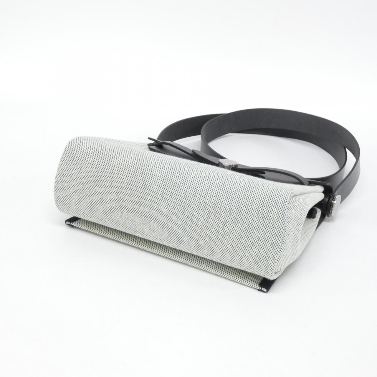 エルメス エールバッグ ジップ 20cm 085414CK ショルダーバッグ