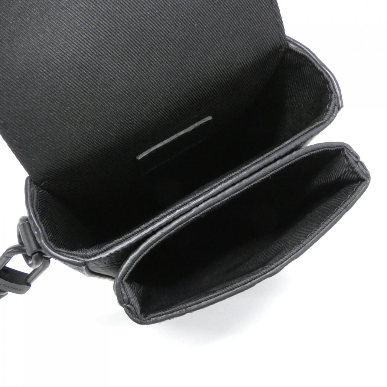 ルイヴィトン トリヨン モノグラム Sロック ヴェルティカル ウエアラブル ウォレット M81524 ショルダーバッグ