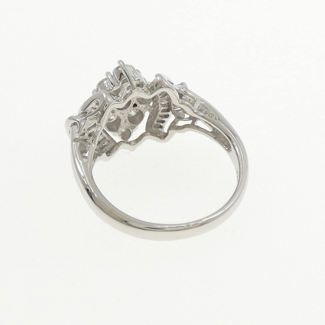 PT900 ダイヤモンド リング 1.00CT