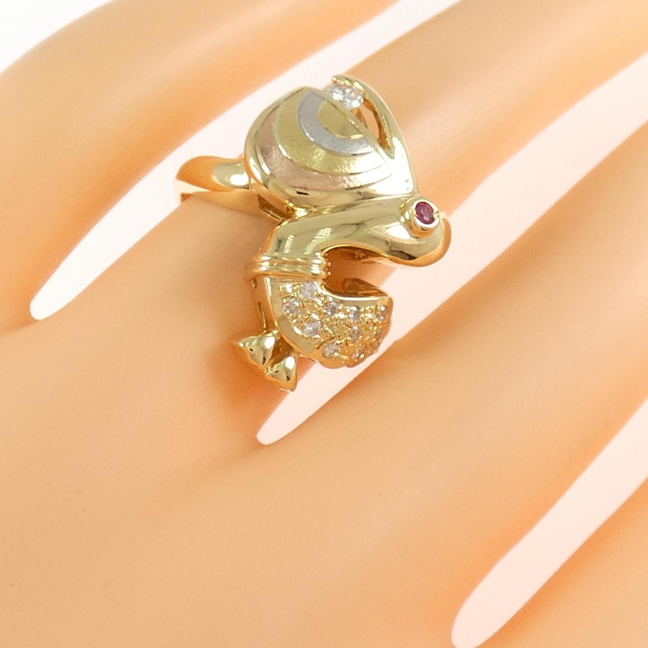 K18YG/PT900/K18PG Pelican Ruby Ring