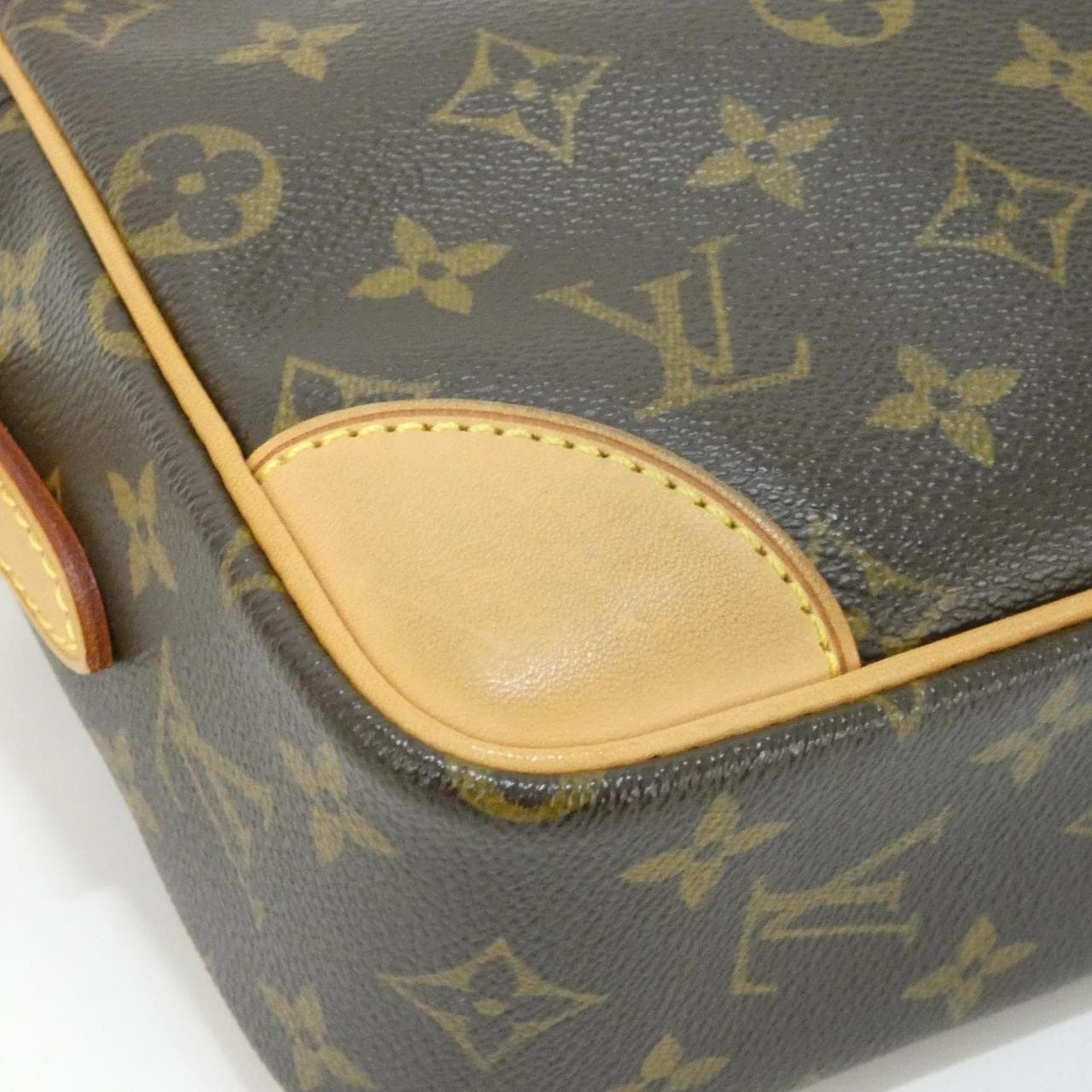 LOUIS VUITTON Monogram Trocadero 27cm M51274 Shoulder Bag