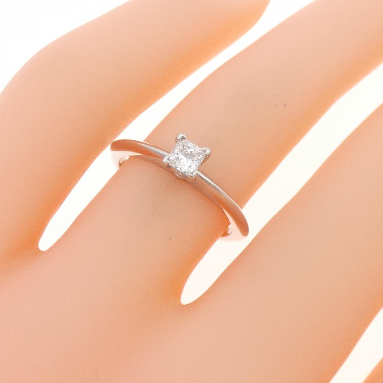 ティファニー ダイヤモンド リング 0.21CT