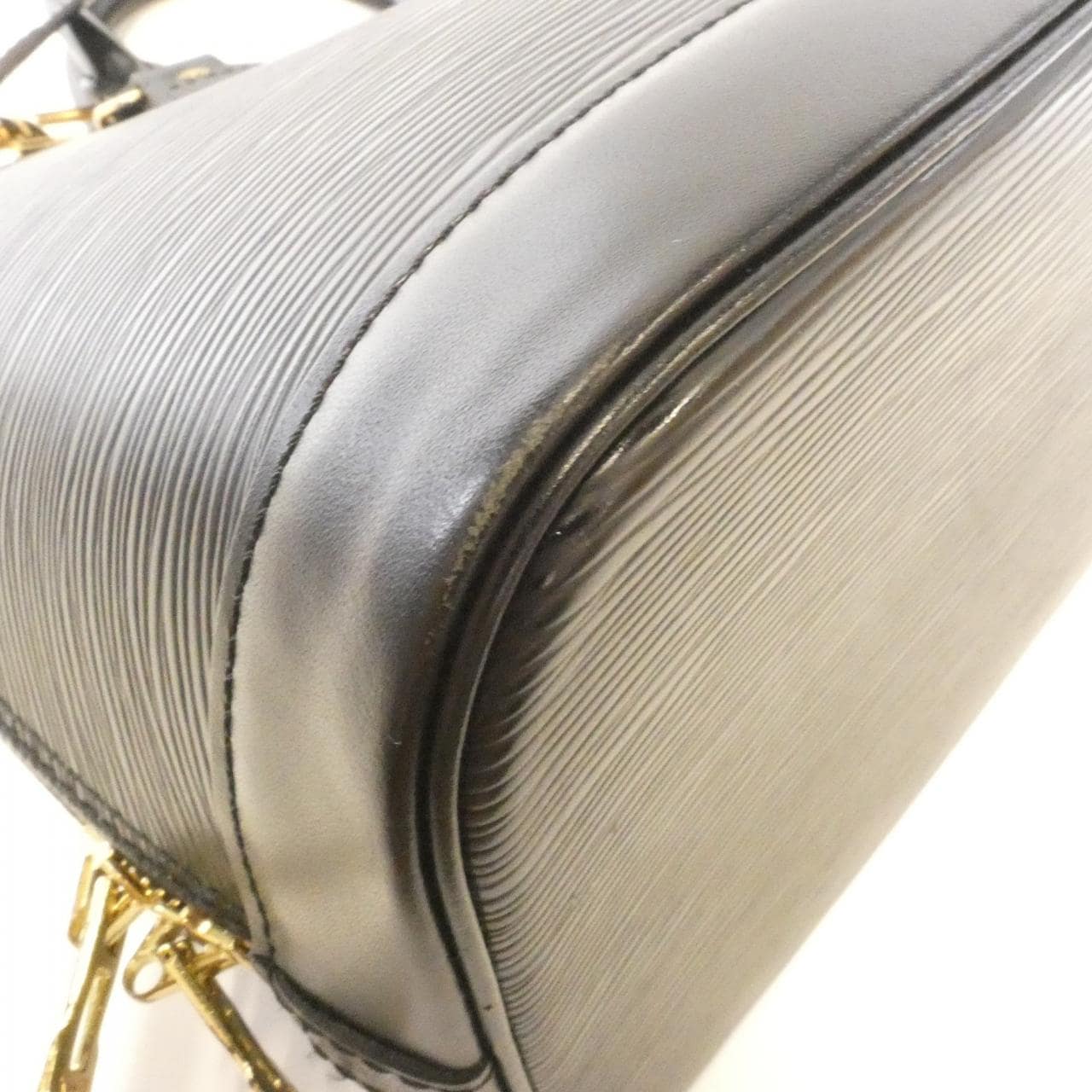 ルイヴィトン エピ アルマ PM M52142+J00272 バッグ