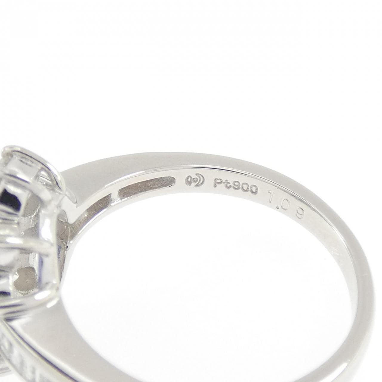 タサキ サファイヤ リング 1.09CT