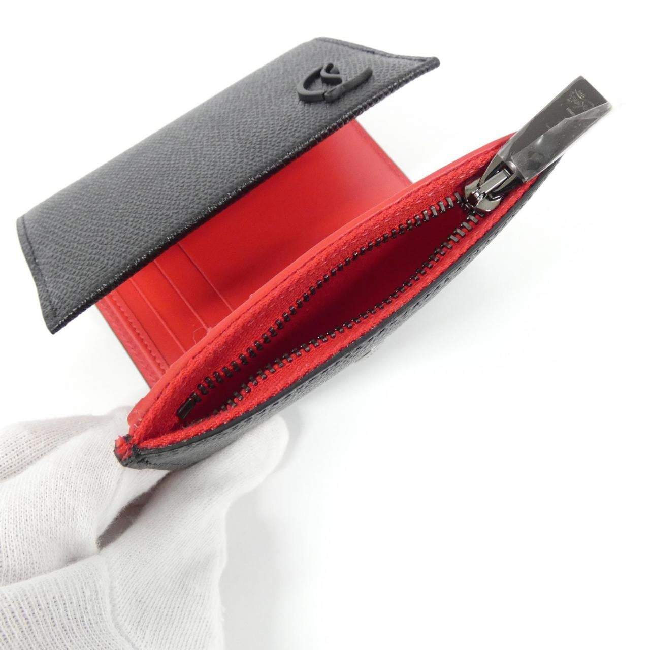 【新品】クリスチャンルブタン MOONCREST 3255094 財布