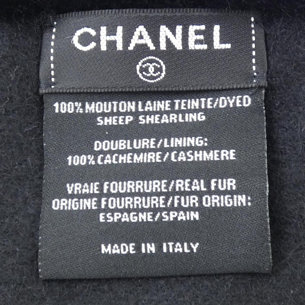シャネル CHANEL AA7074 MUFFLER