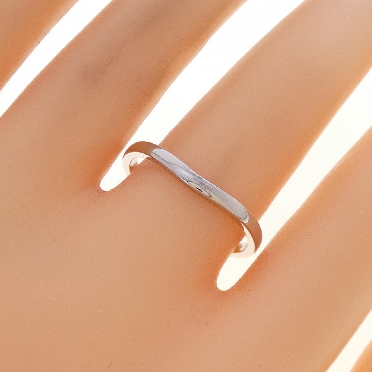 カルティエ バレリーナ リング