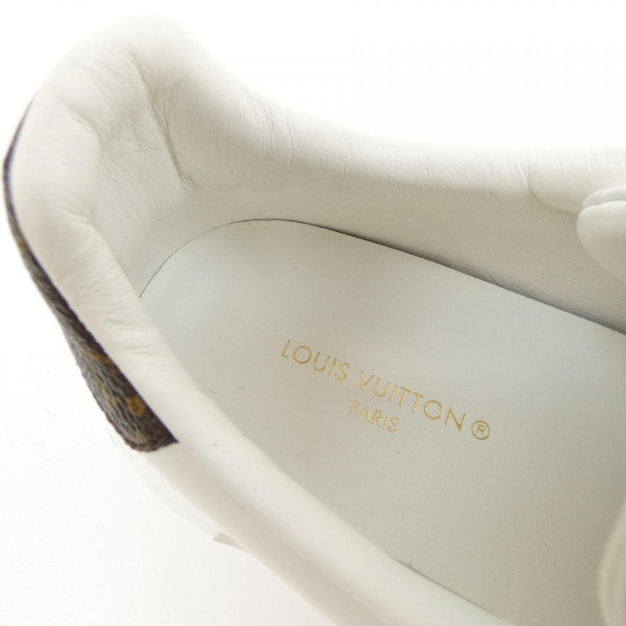 ルイヴィトン LOUIS VUITTON モノグラムパターン タイムアウトライン スニーカー