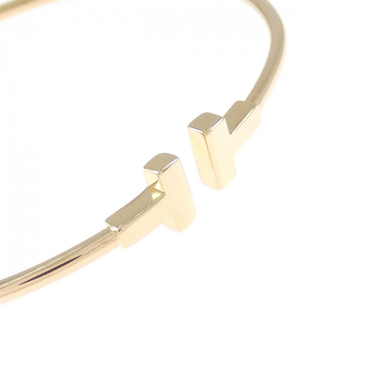 ティファニー Tナローワイヤー バングル