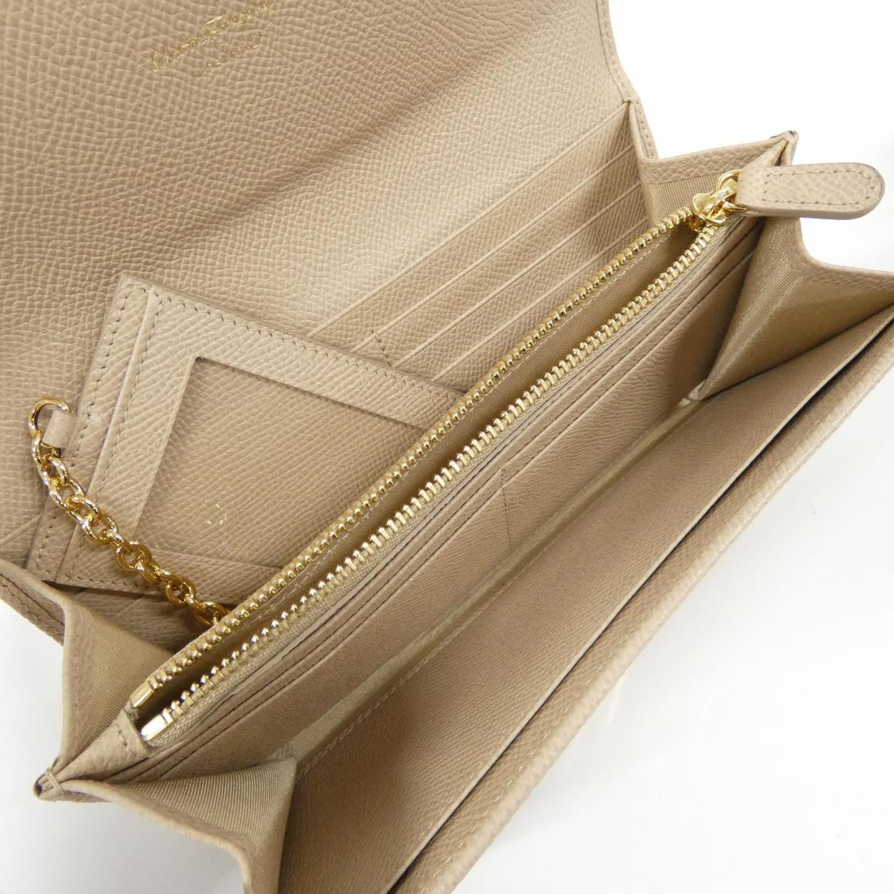 サルヴァトーレフェラガモ 22 D150 財布