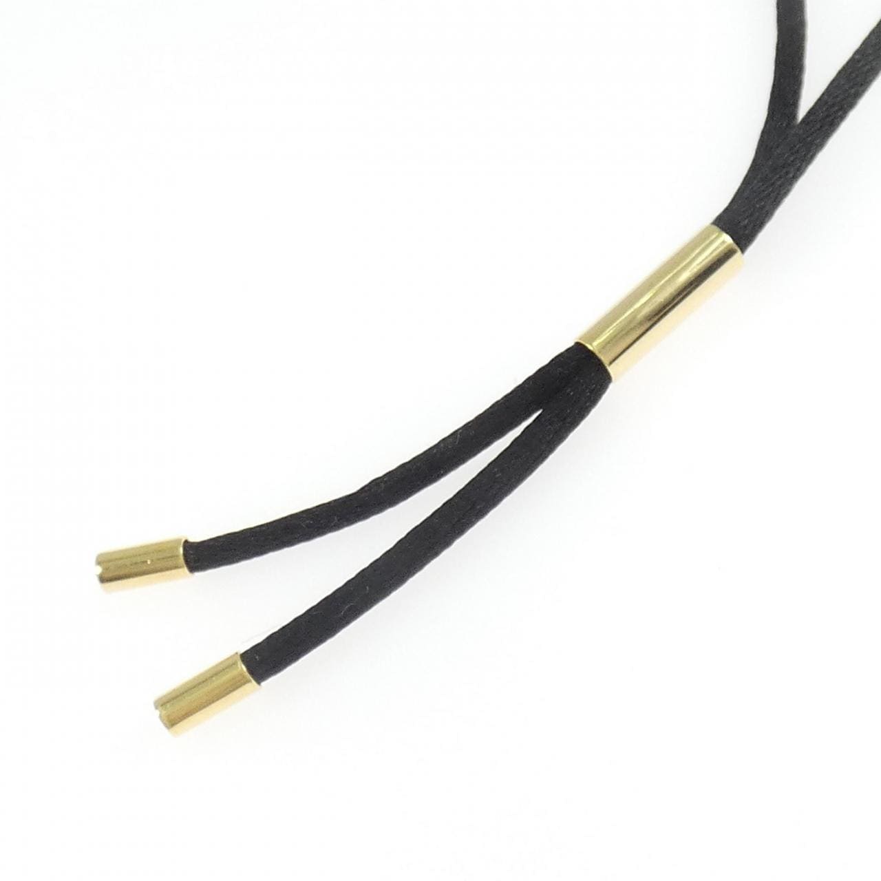 Cartier Trinity medium necklace