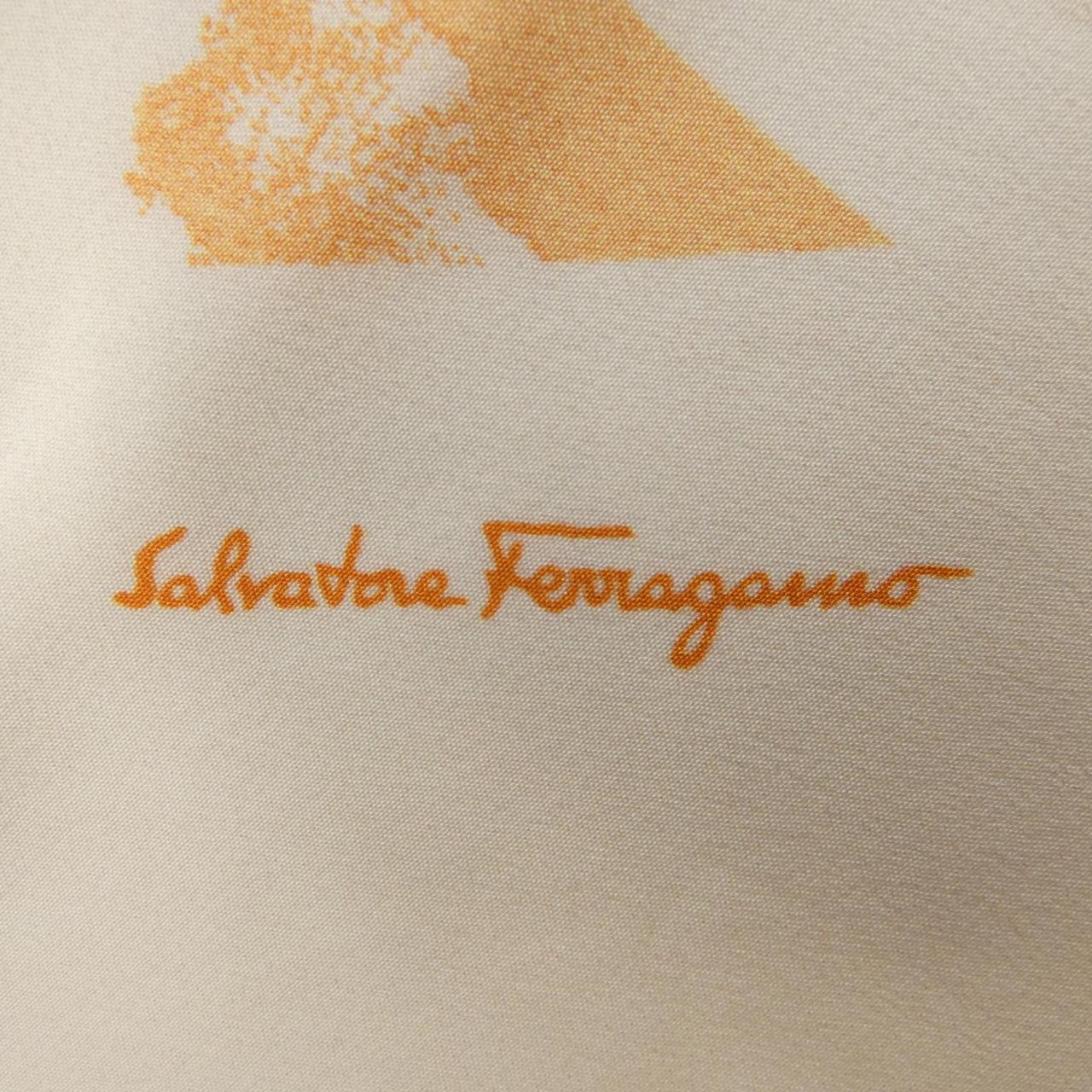 SALVATORE FERRAGAMO SALVATORE FERRAGAMO SCARF