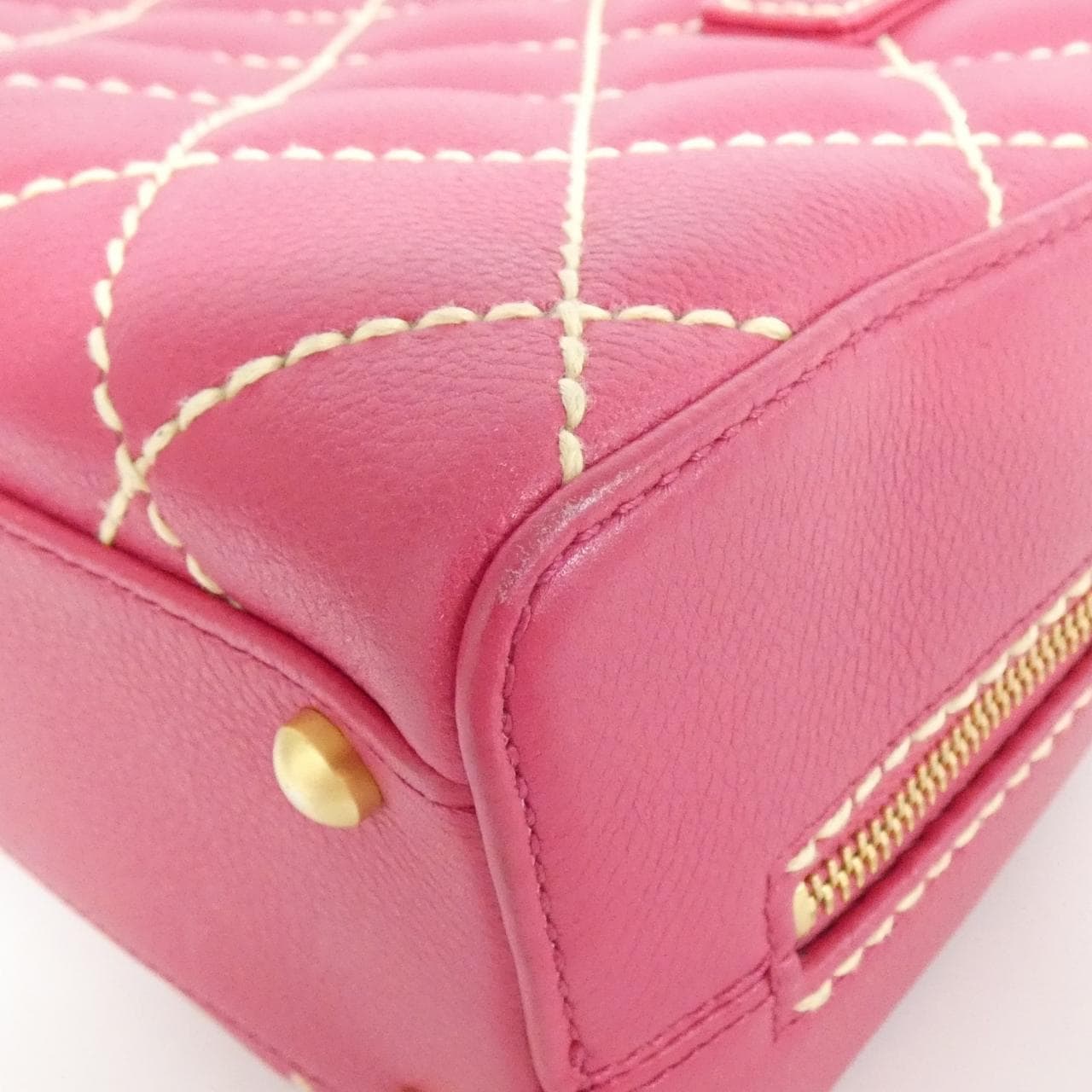 シャネル ワイルドステッチ ライン 20666 バッグ