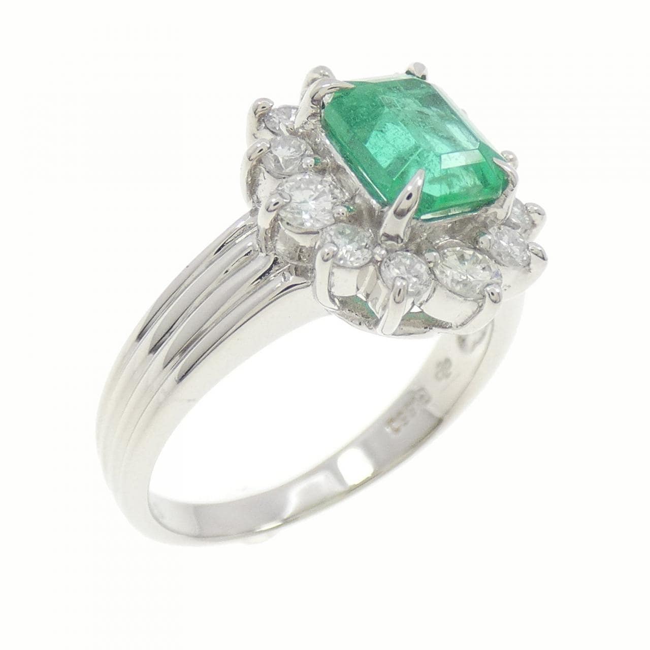 PT エメラルド リング 1.07CT