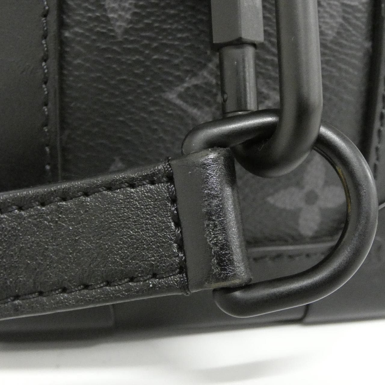 ルイヴィトン モノグラム エクリプス ソフトトランク M44730 ショルダーバッグ