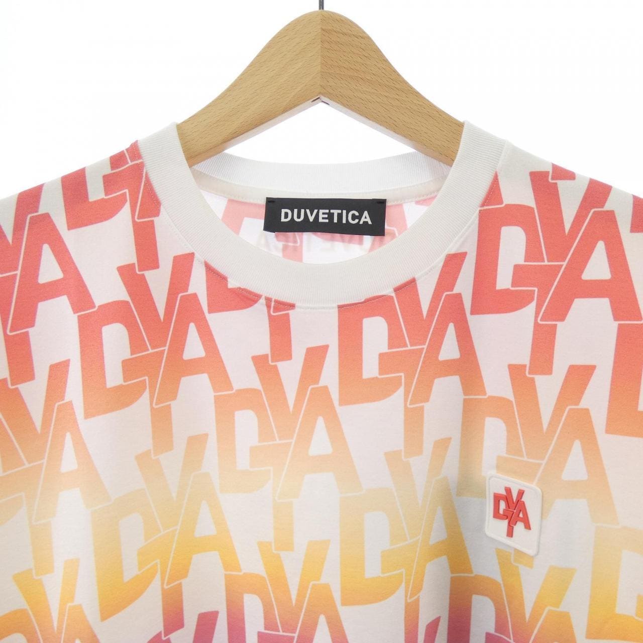 デュベティカ DUVETICA VXRT21131 Tシャツ