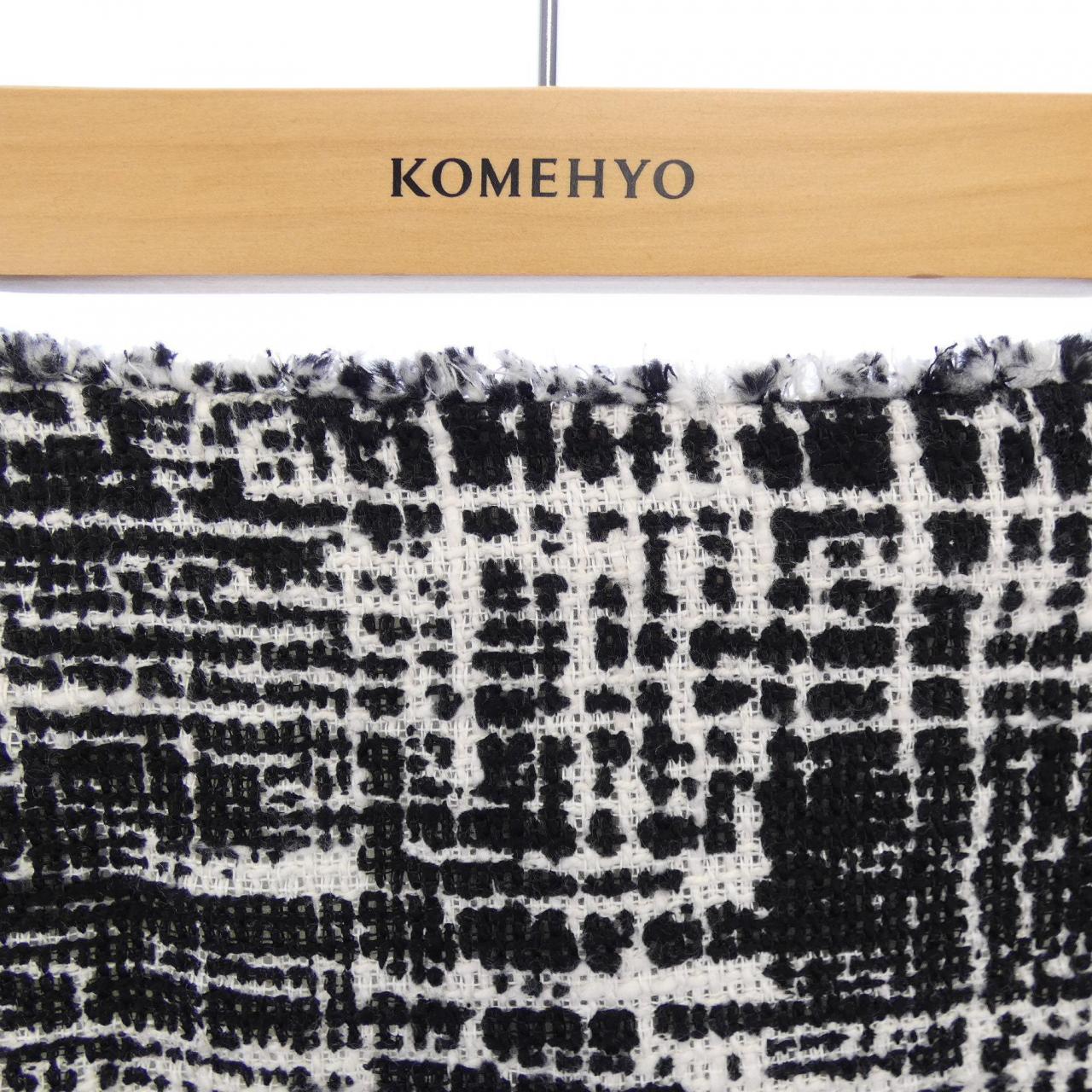 プラダ PRADA P163T S221 10FV スカート