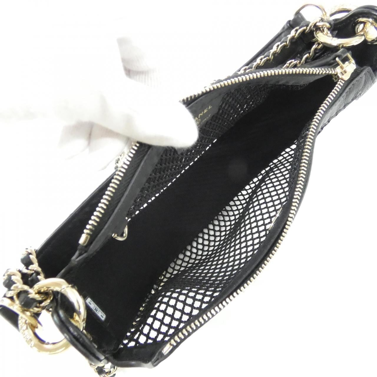 シャネル AP4573 チェーンクラッチ