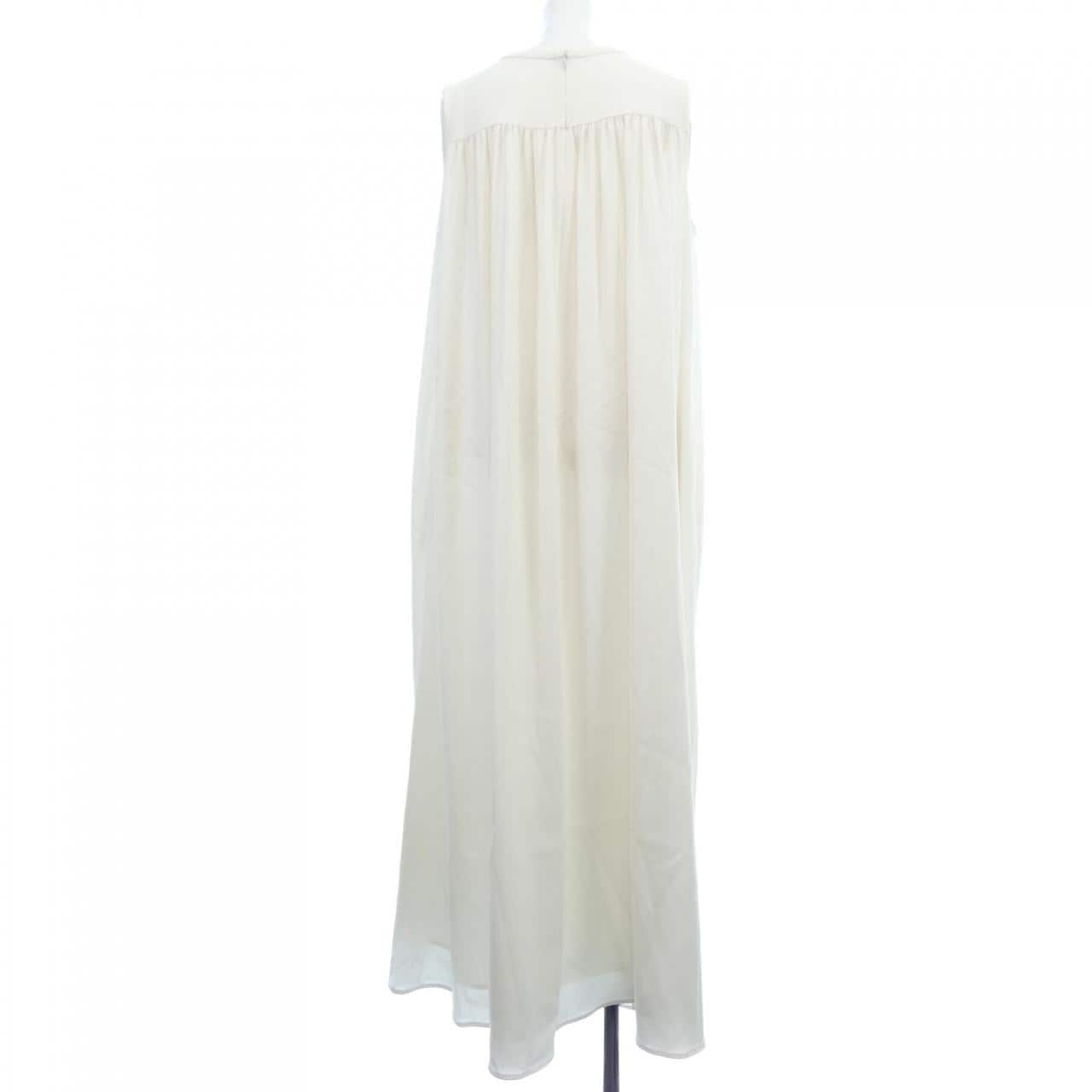 バーニーズニューヨーク BARNEYS NEW YORK ワンピース