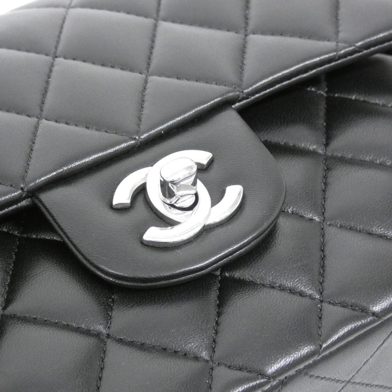 シャネル 1113 ショルダーバッグ