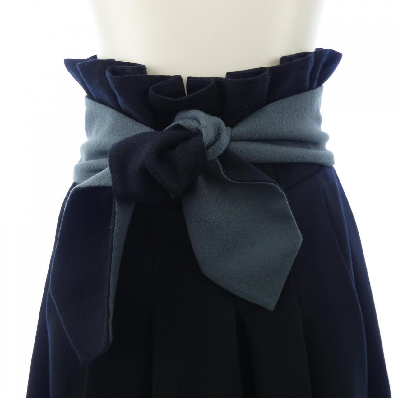 アドーア ADORE スカート