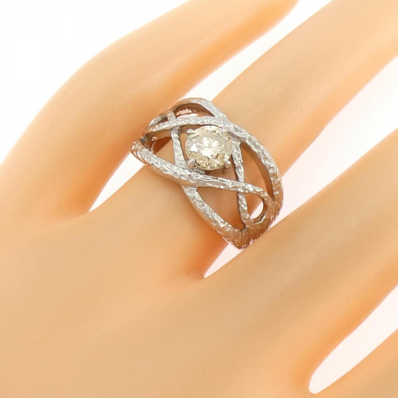 K18WG ダイヤモンド リング 0.842CT